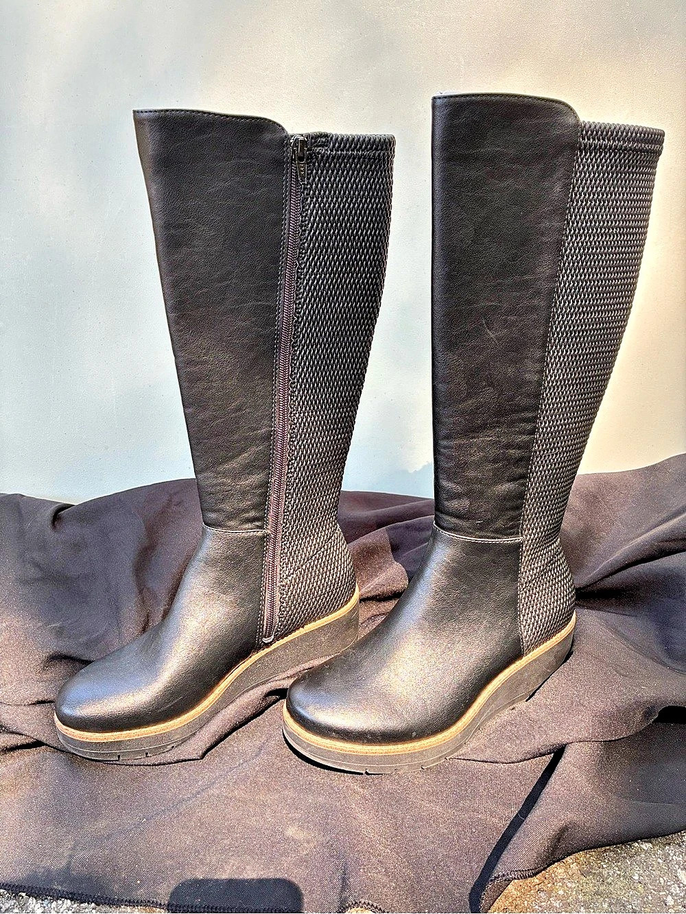 Eurosoft CBWE23 Tall Black Boots US 7M Like New